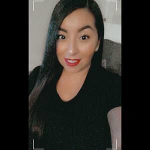 Meet your Posher, Crystal